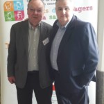 Michel Devèze, administrateur, et Pierre Menès (foot sur Canal+)
Ministère de la Santé 18/04/2019
Cérémonie de remise des prix du concours "droits des usagers de la santé"